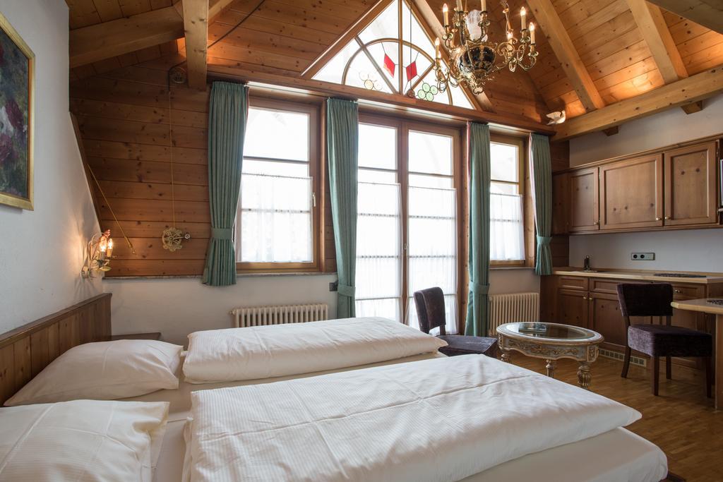 Meiser Rosenstuben Hotel 피흐테나우 외부 사진