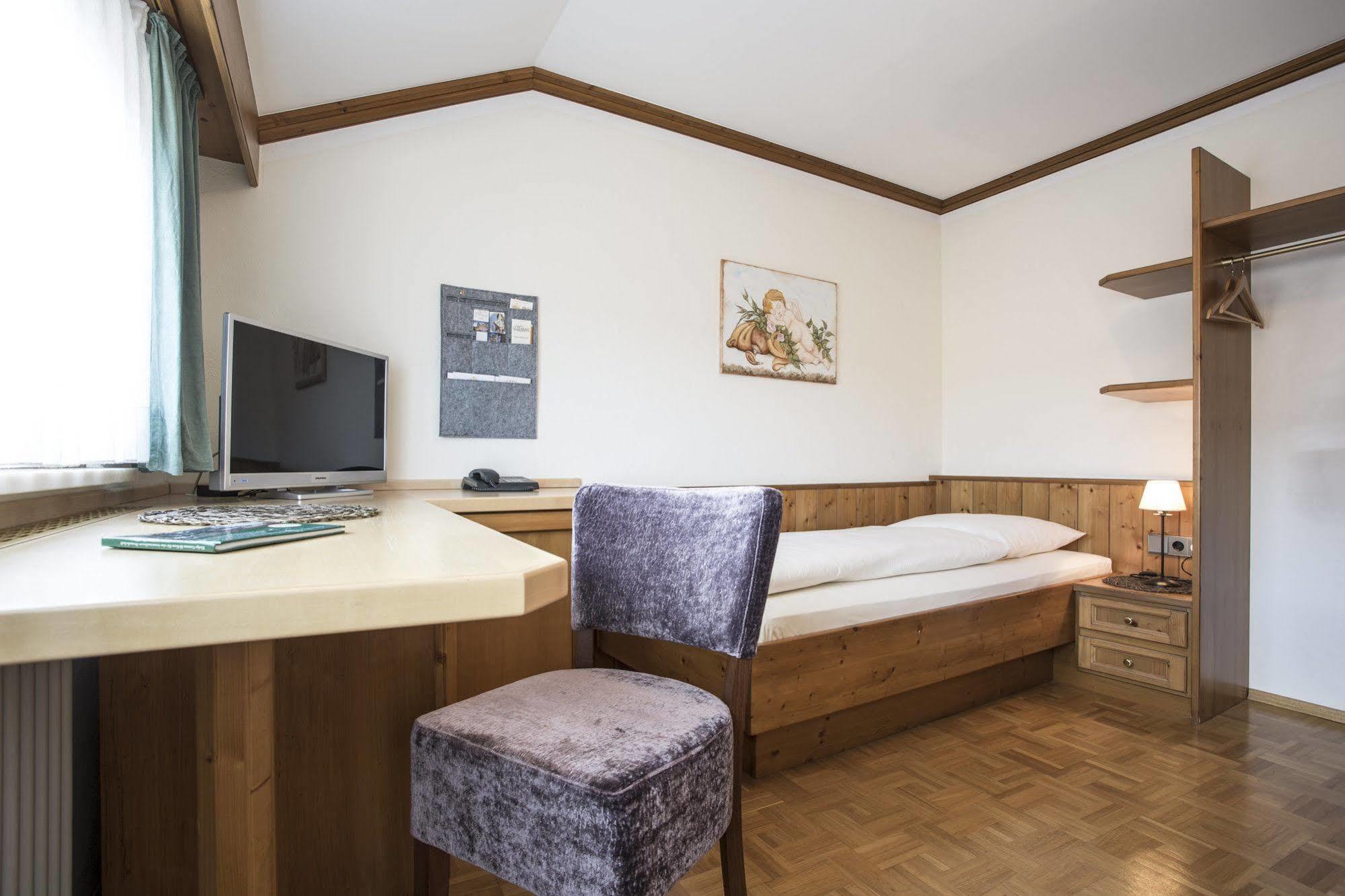 Meiser Rosenstuben Hotel 피흐테나우 외부 사진